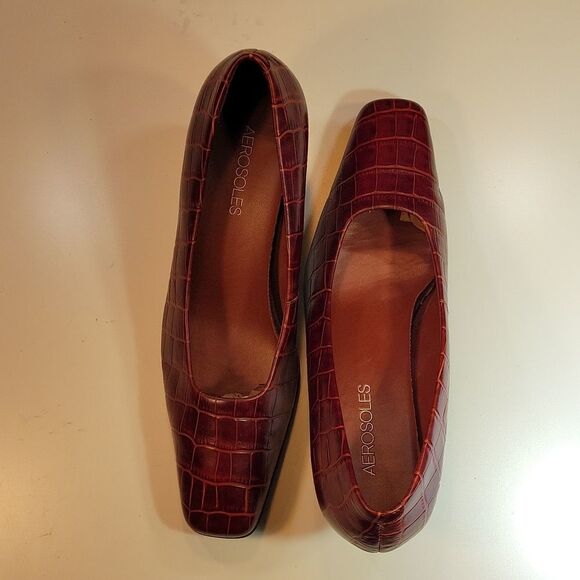 AEROSOLES SNAKESKIN PATTERN DESIGN BLOCK CONGNAC PUMP SHOE - Picture 7 of 15